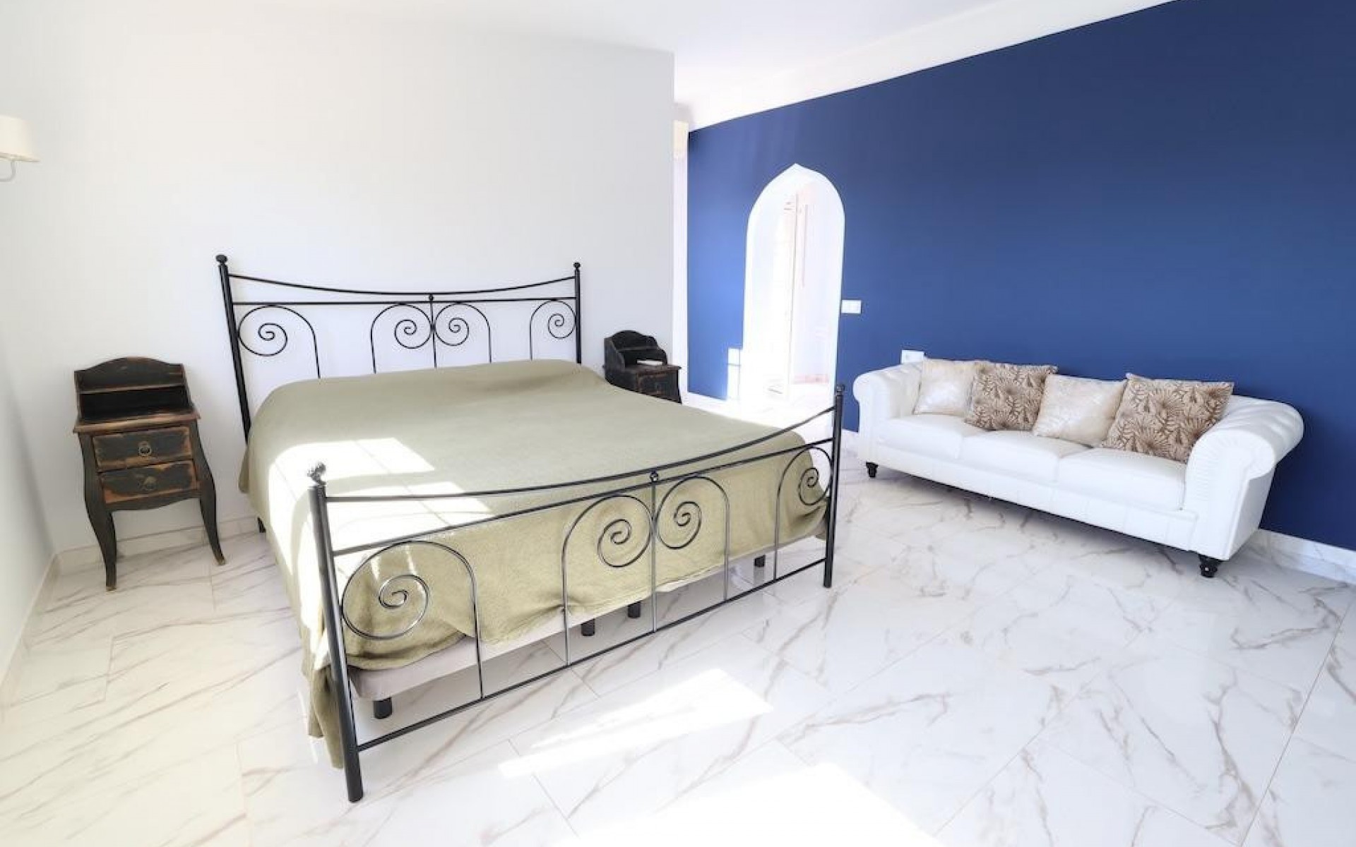 Resale - Villa - Villamartin