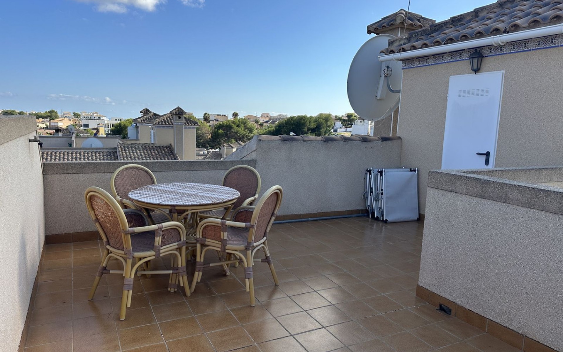Resale - Villa - Villamartin