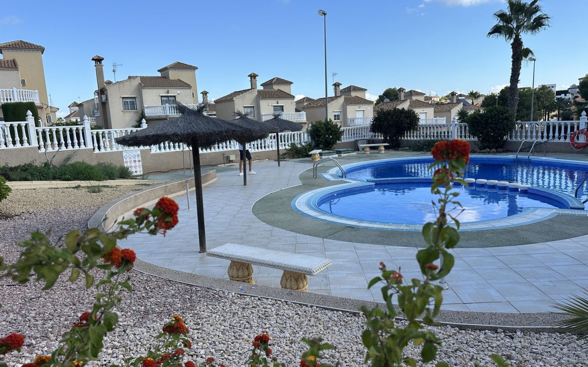Resale - Villa - Villamartin