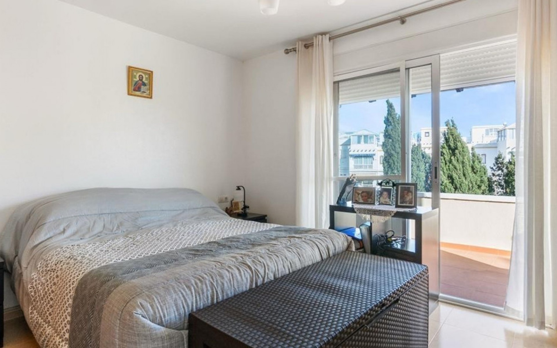 Resale - Villa - Villamartin