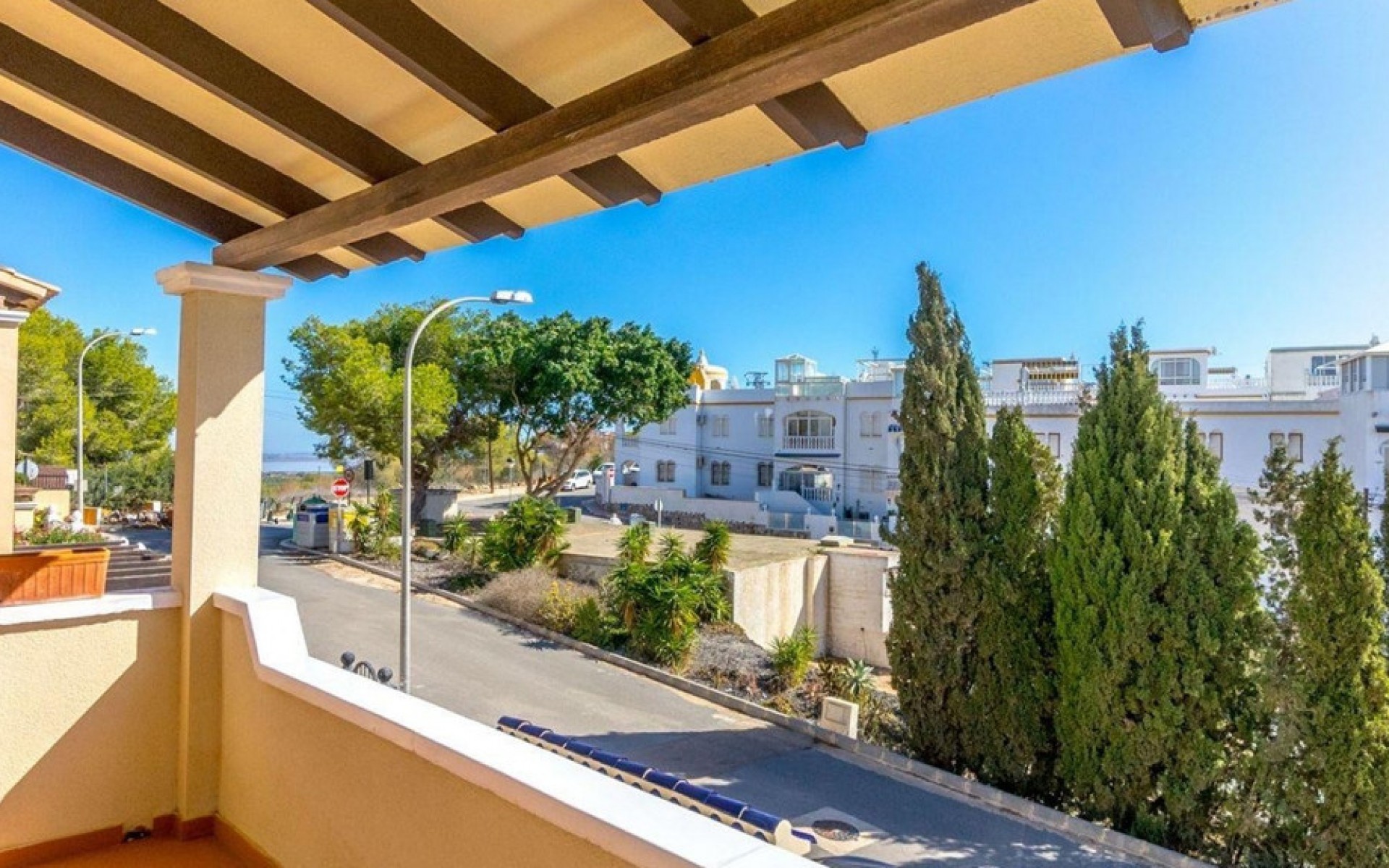 Resale - Villa - Villamartin