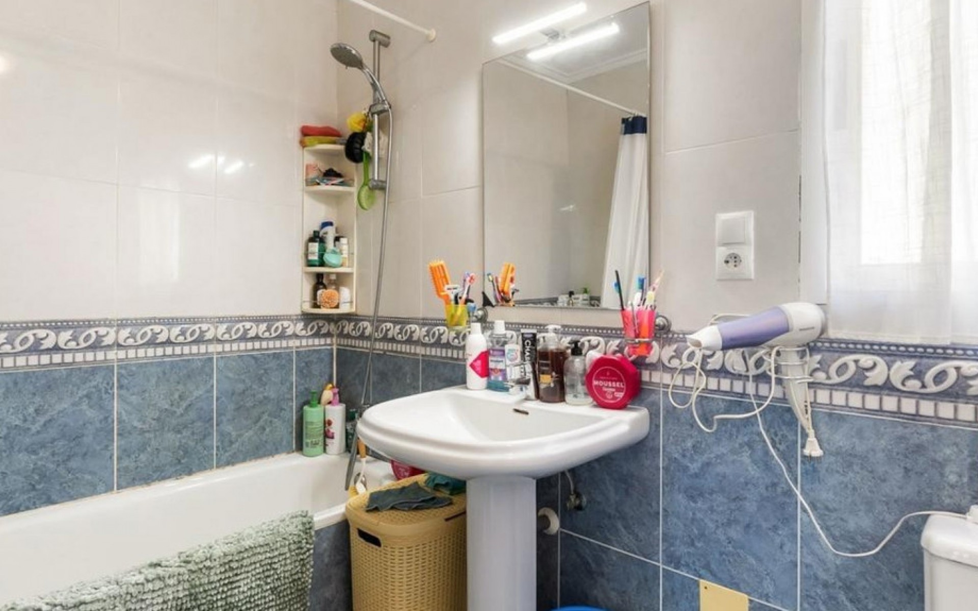 Resale - Villa - Villamartin