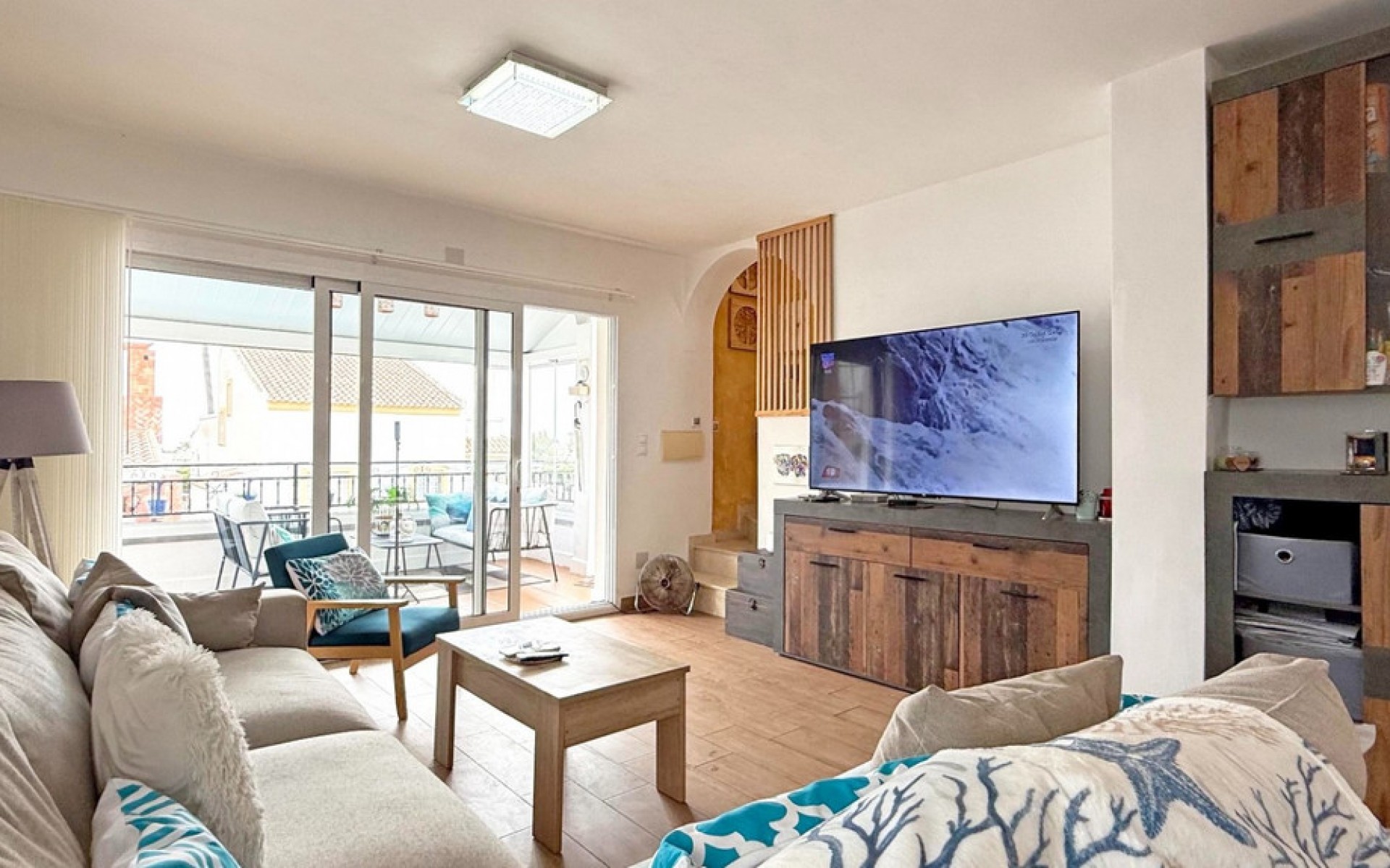 Resale - Villa - Villamartin