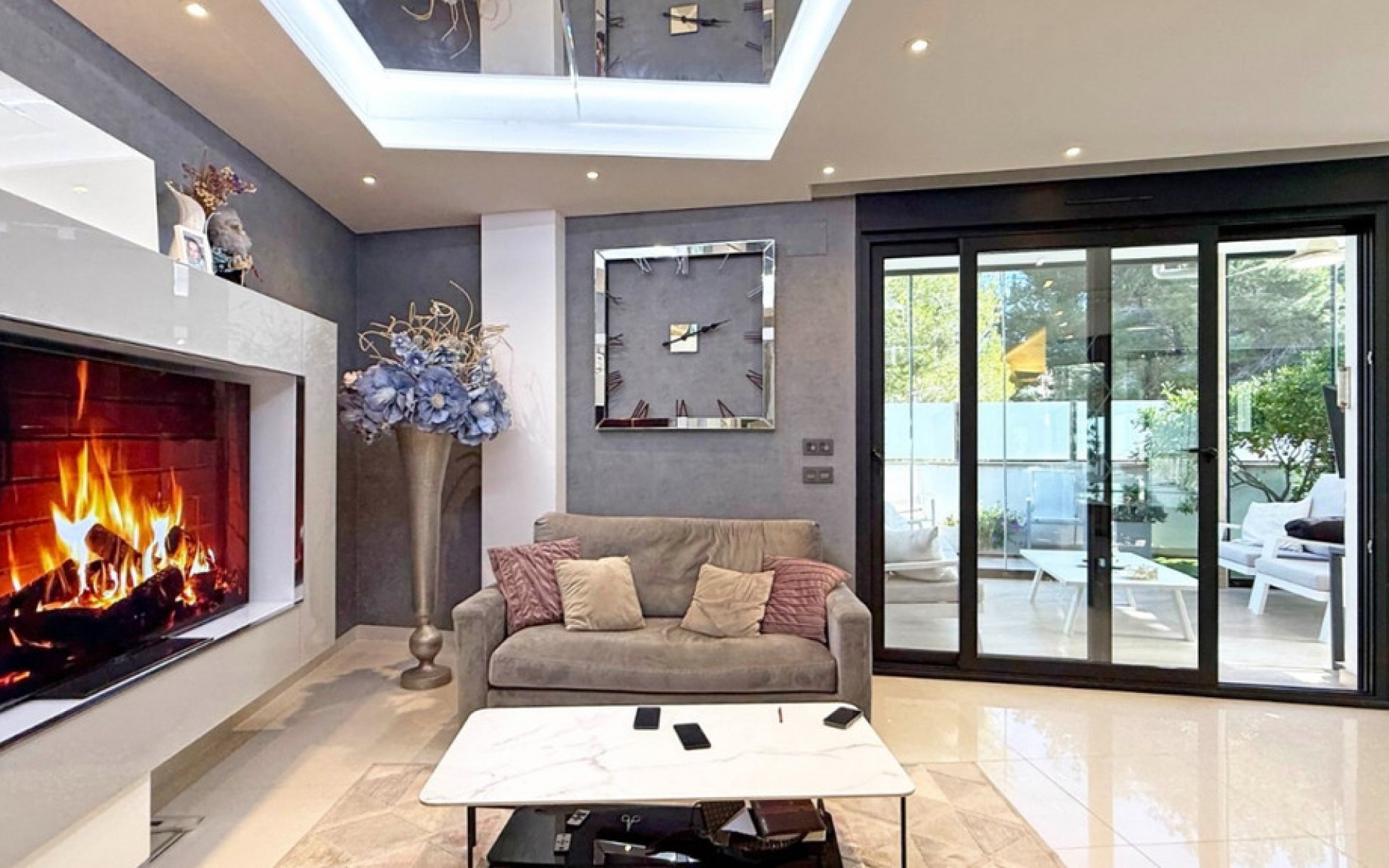 Resale - Villa - Villamartin