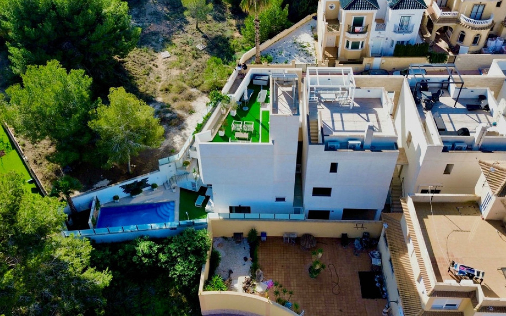 Resale - Villa - Villamartin