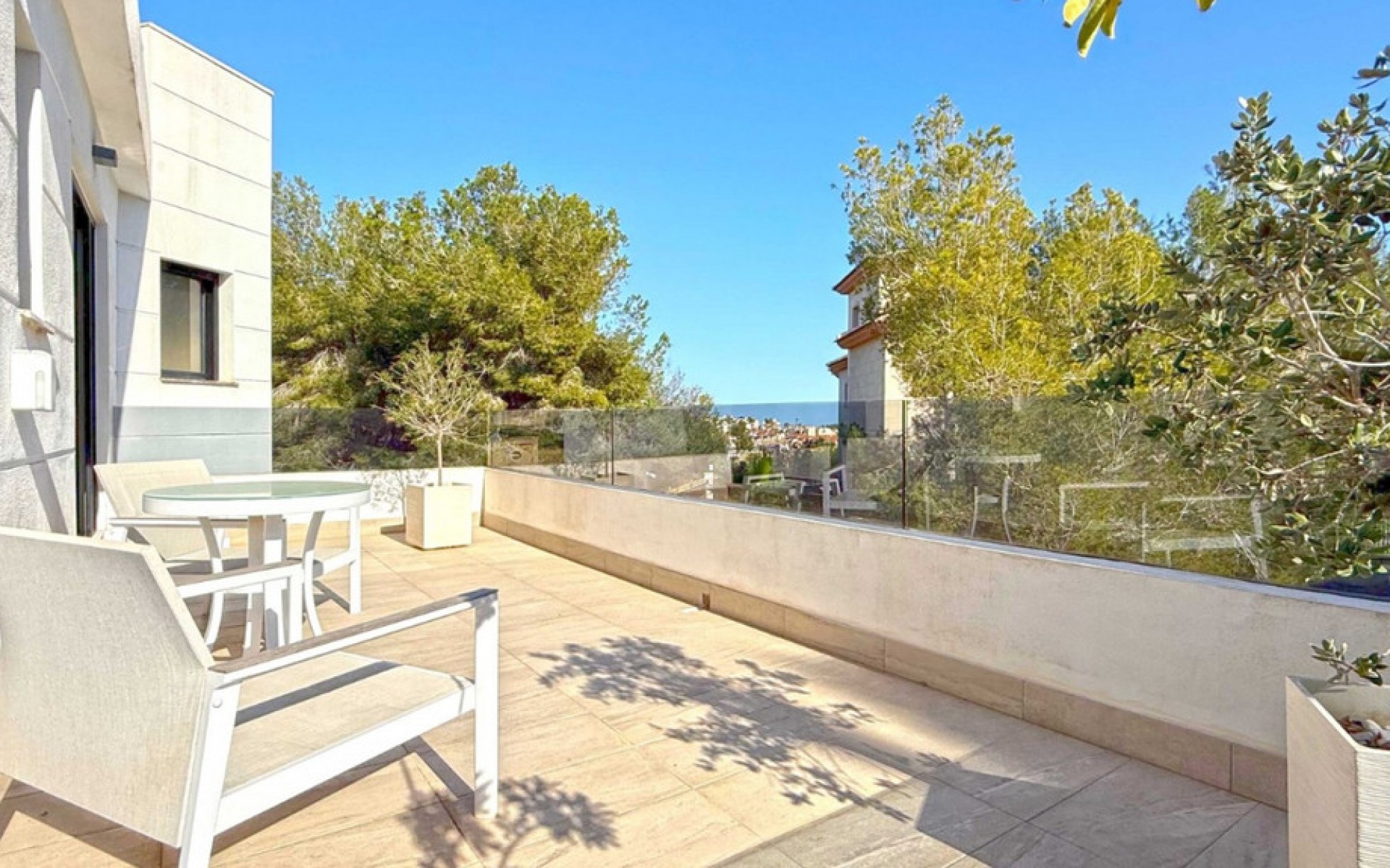 Resale - Villa - Villamartin
