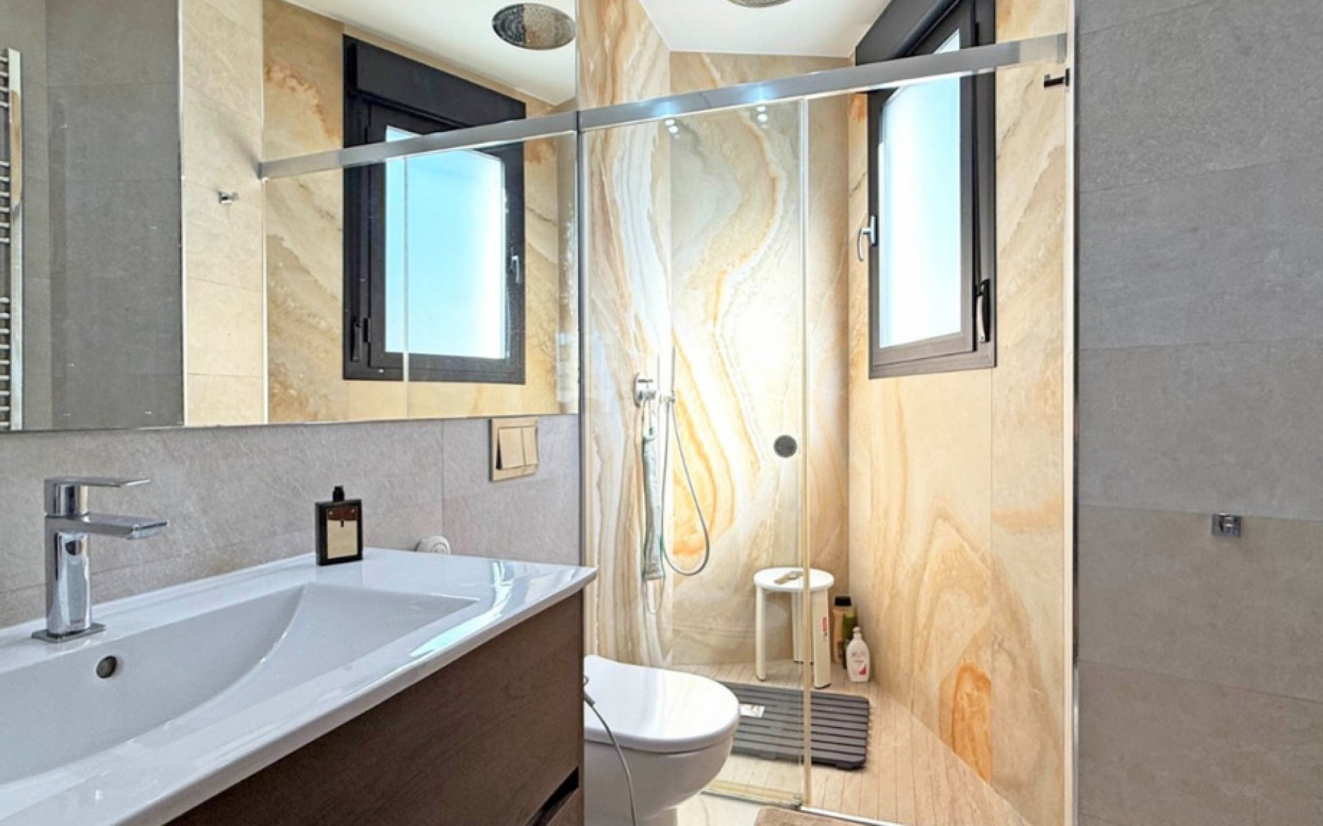 Resale - Villa - Villamartin