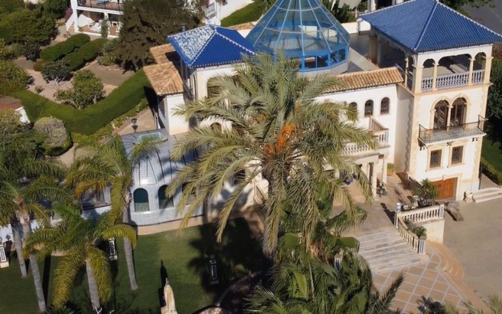 Resale - Villa - Villamartin