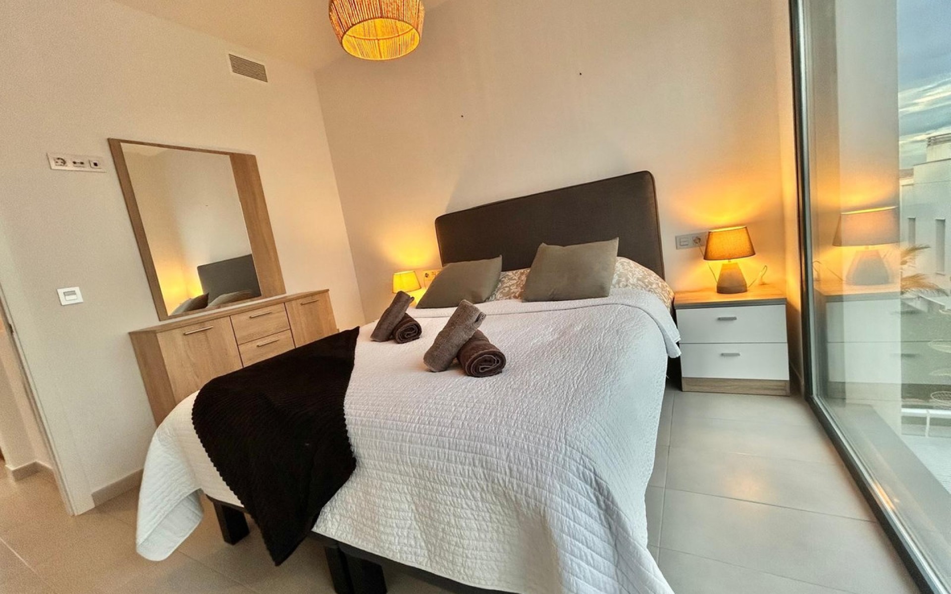 Resale - Villa - Villamartin