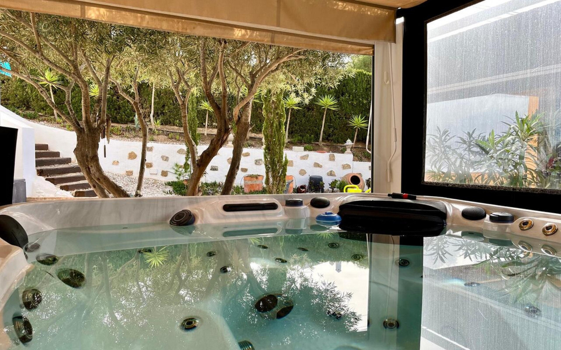 Resale - Villa - Villamartin