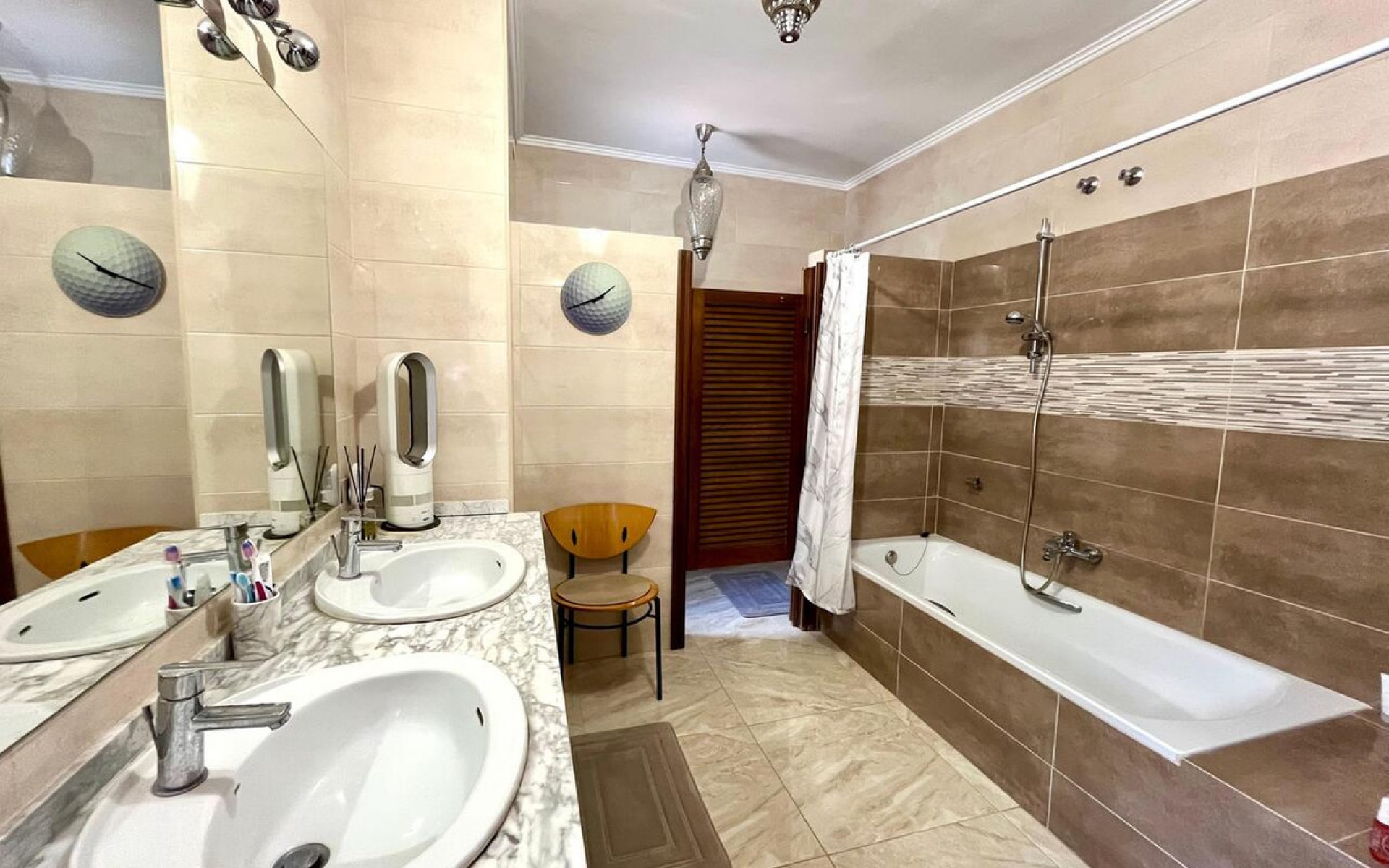 Resale - Villa - Villamartin