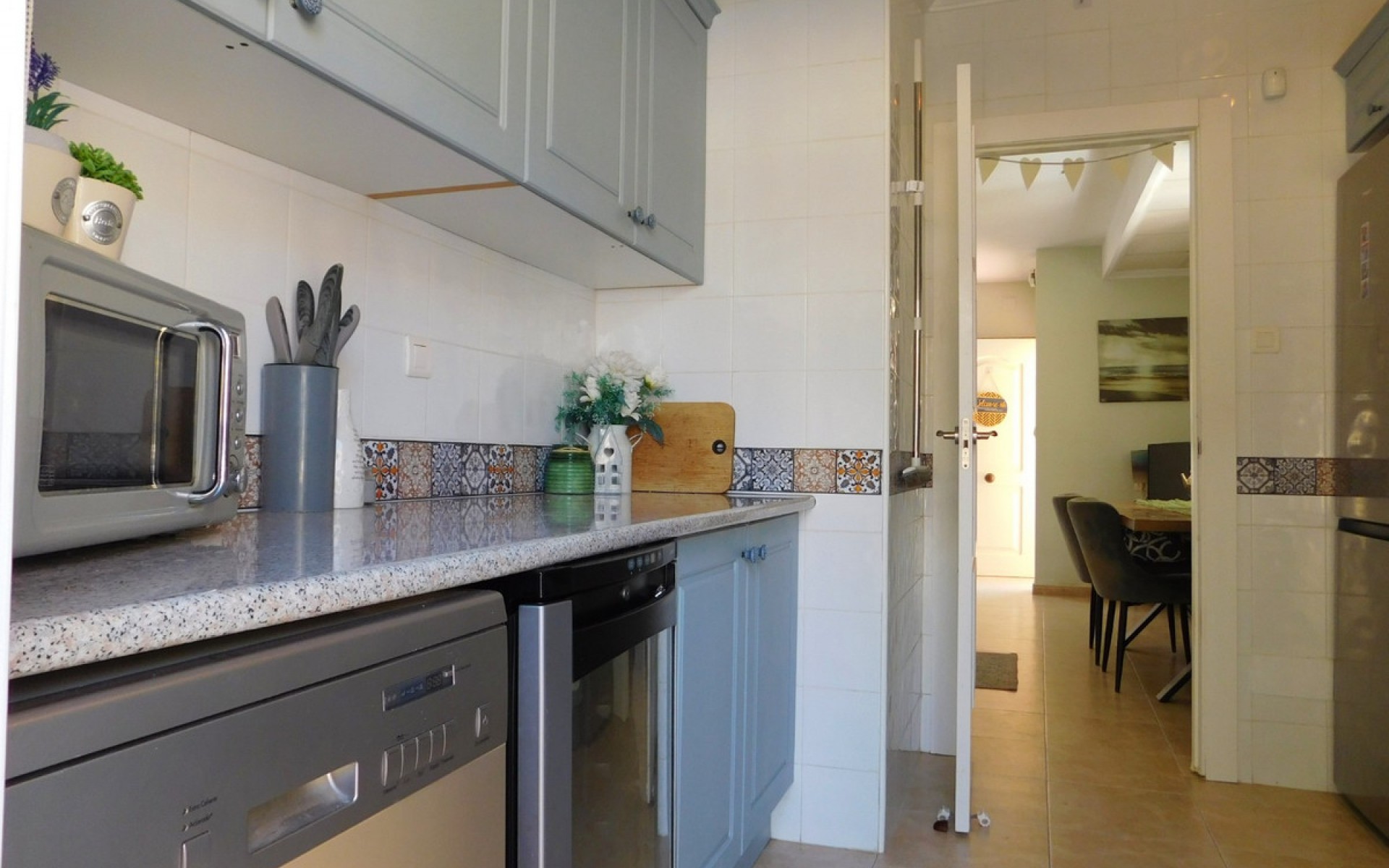 Resale - Villa - Villamartin