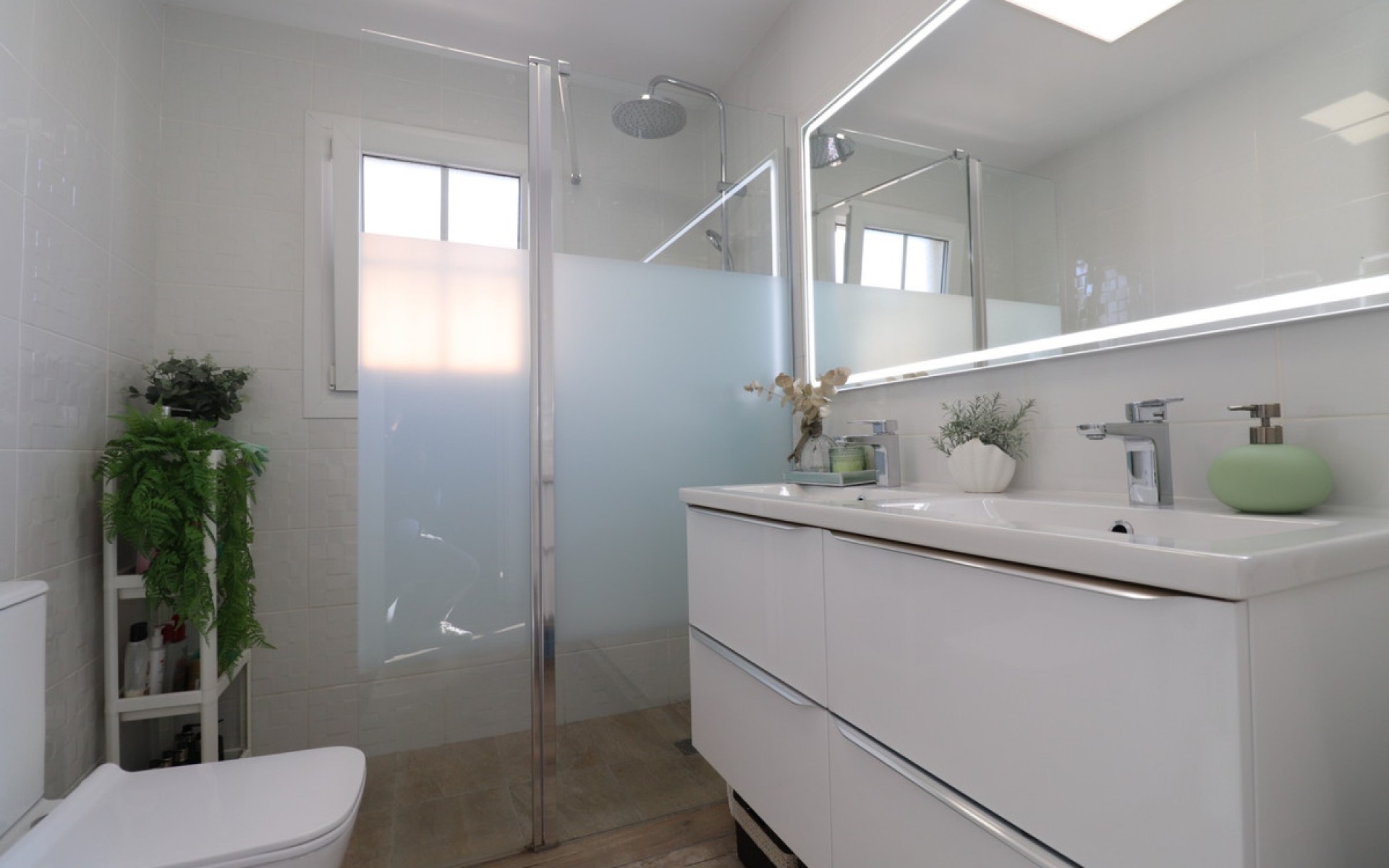 Resale - Villa - Villamartin