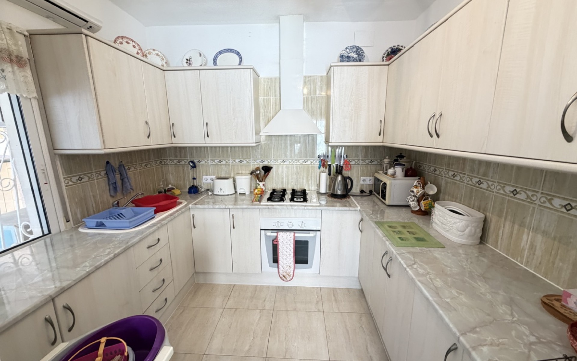 Resale - Villa - Villamartin