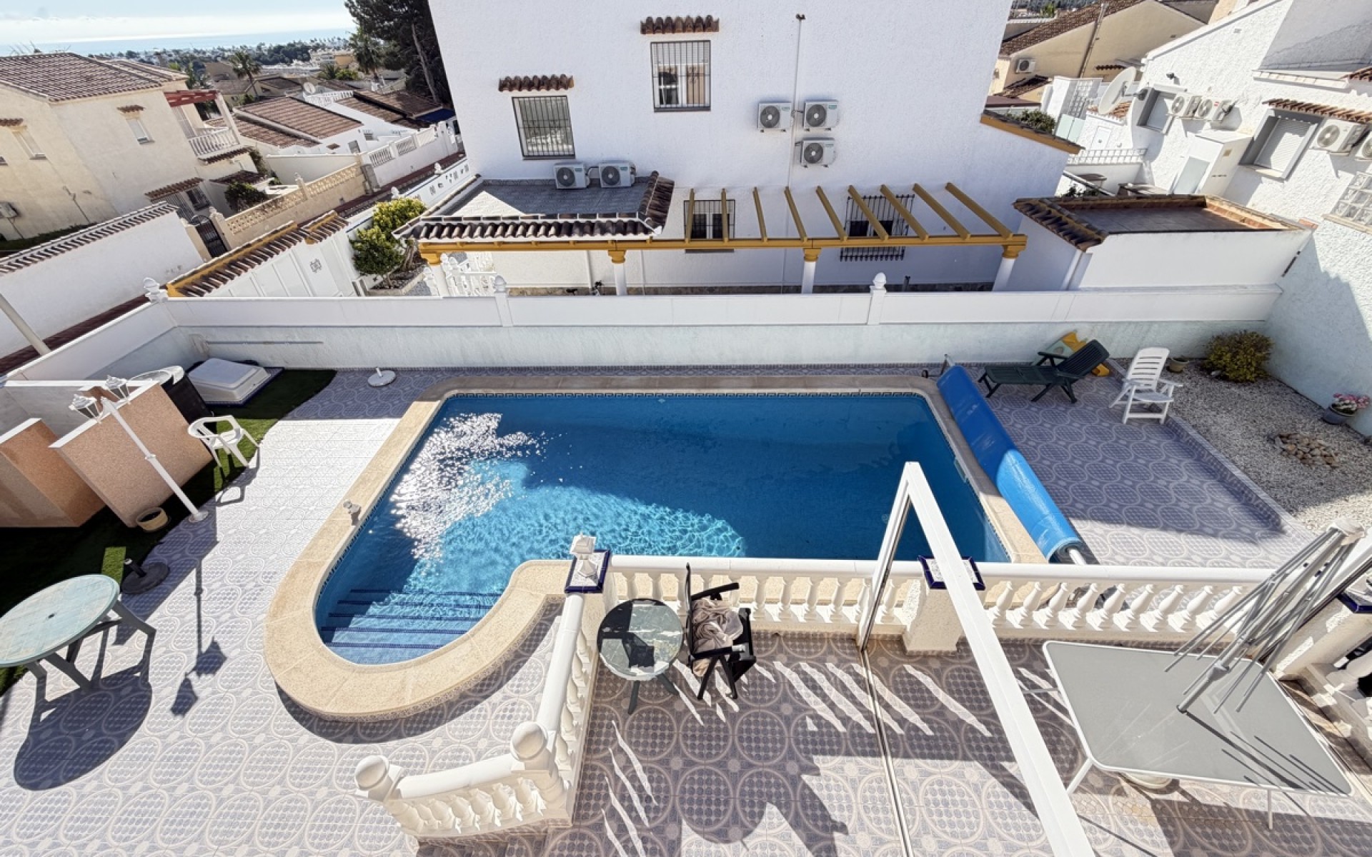 Resale - Villa - Villamartin