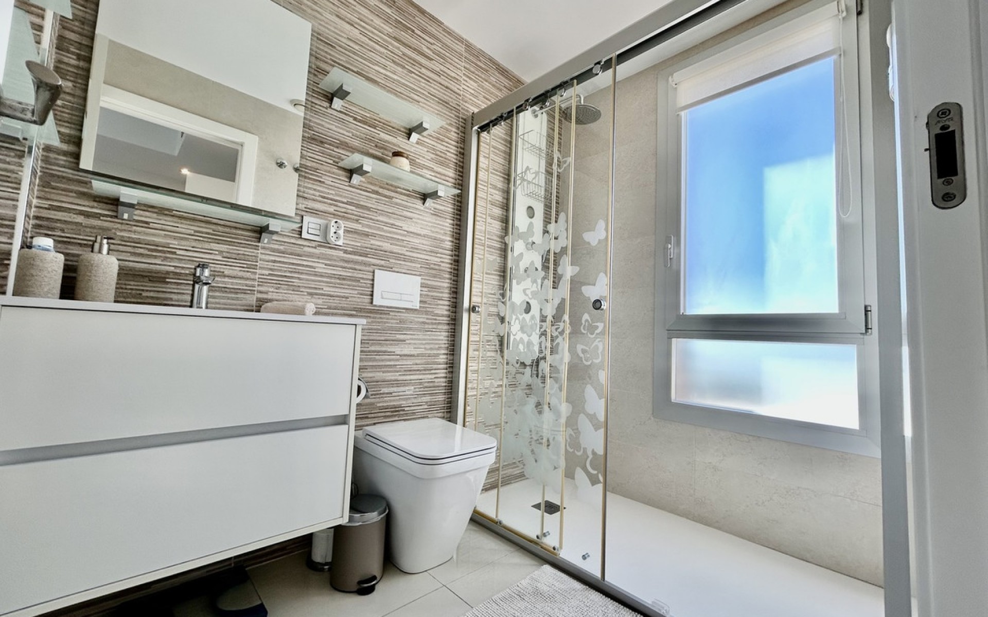 Resale - Villa - Villamartin