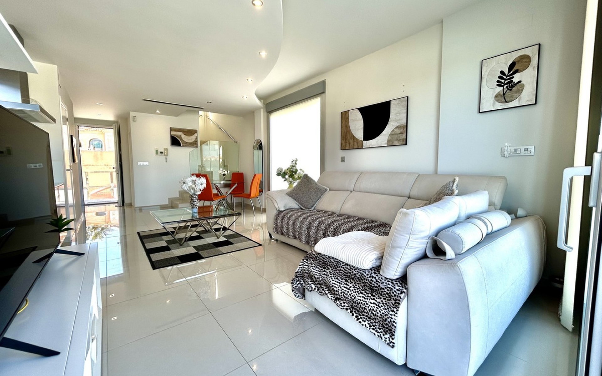 Resale - Villa - Villamartin