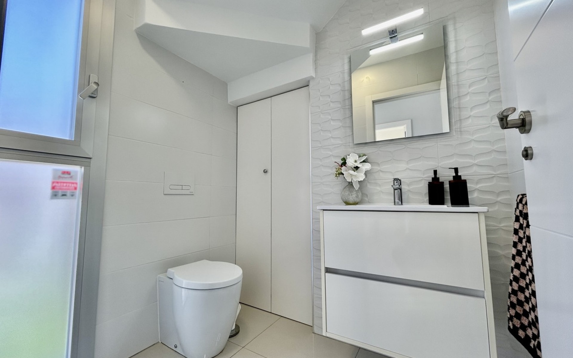 Resale - Villa - Villamartin