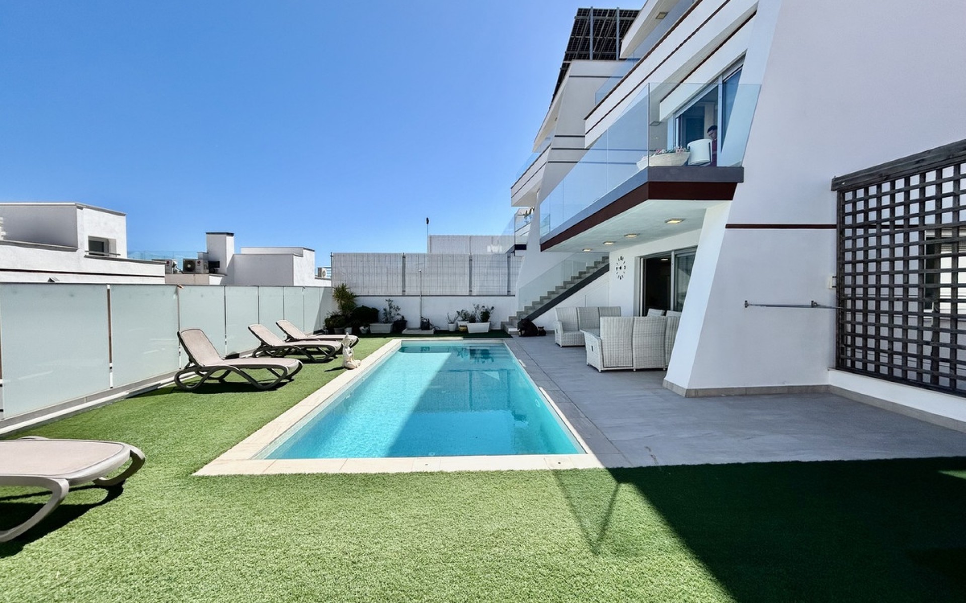Resale - Villa - Villamartin