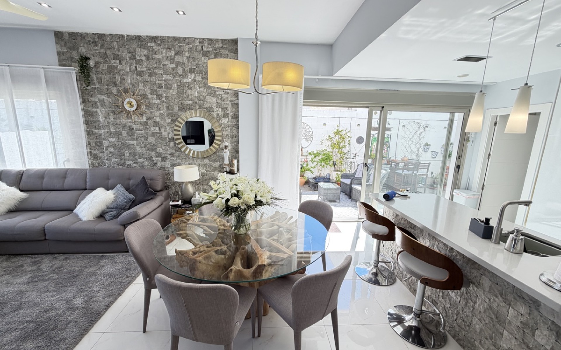 Resale - Villa - Villamartin