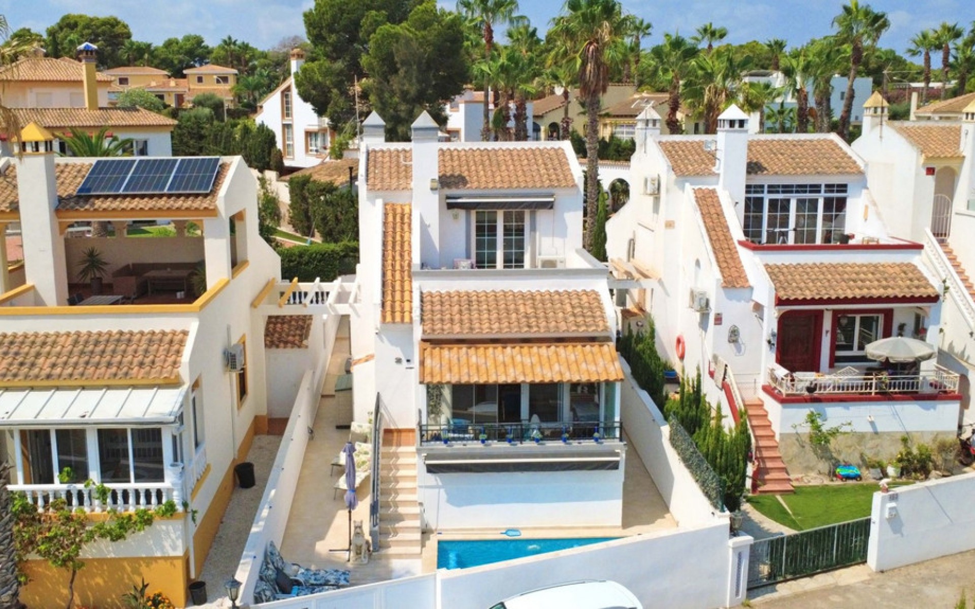 Resale - Villa - Villamartin