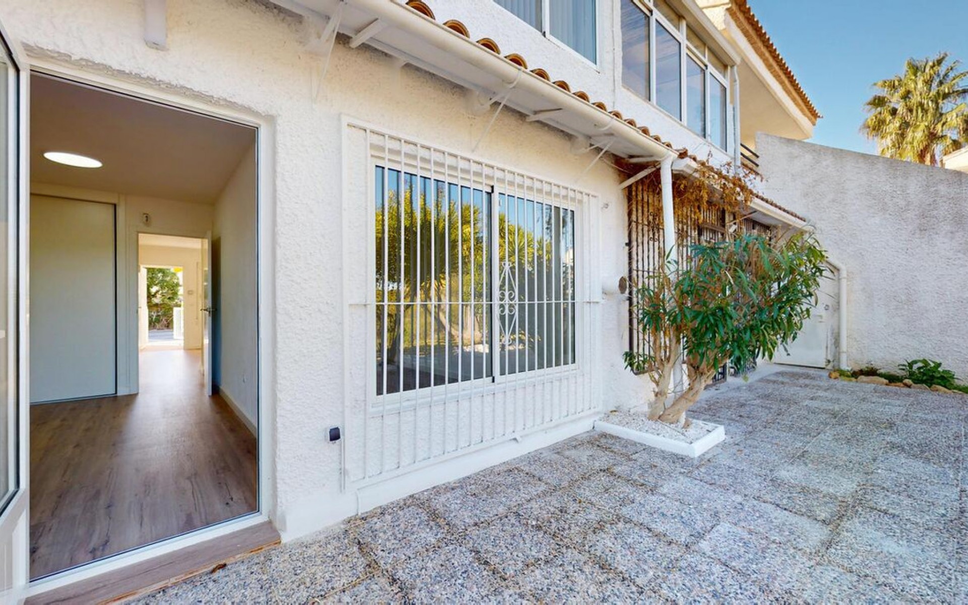 Resale - Villa - Villamartin