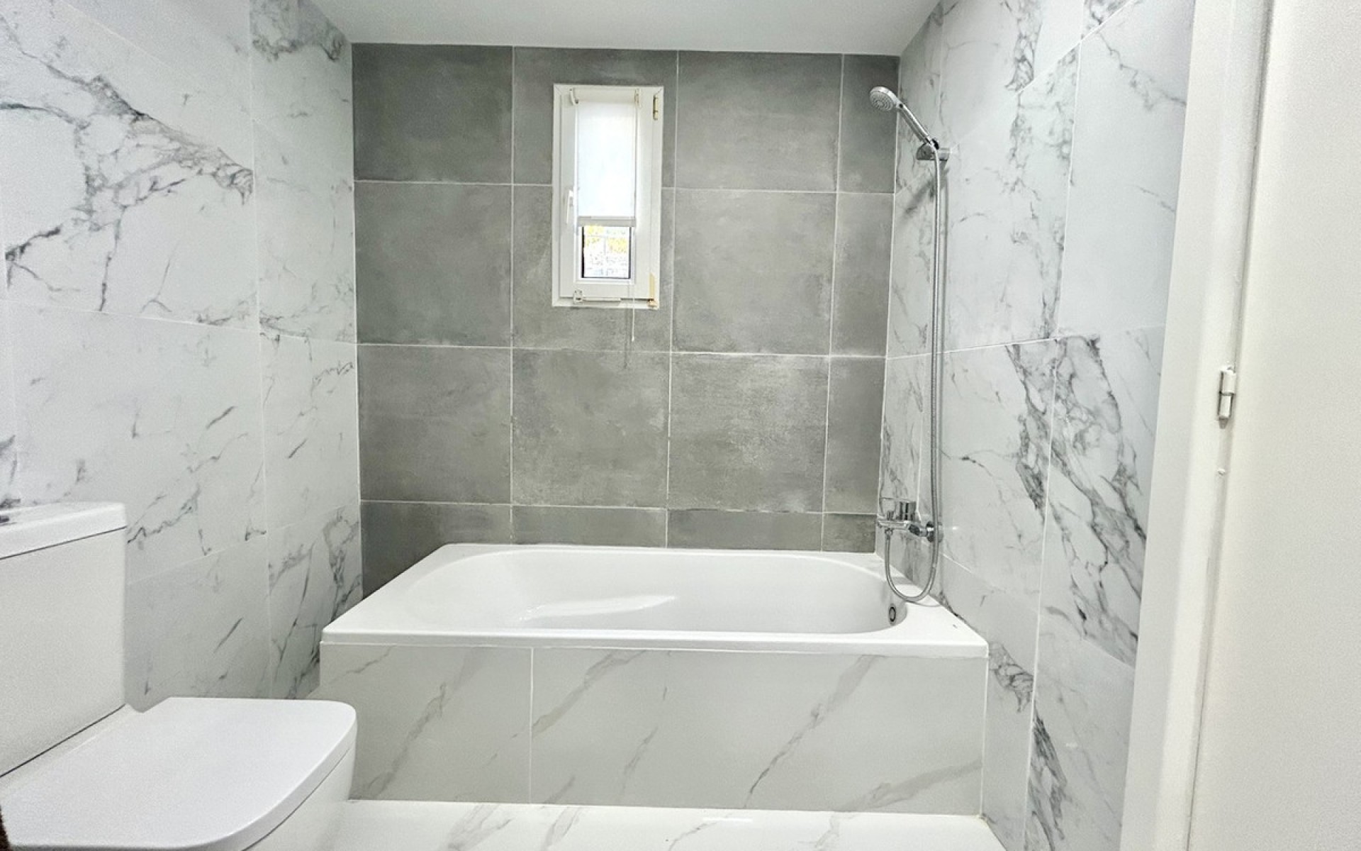 Resale - Villa - Villamartin