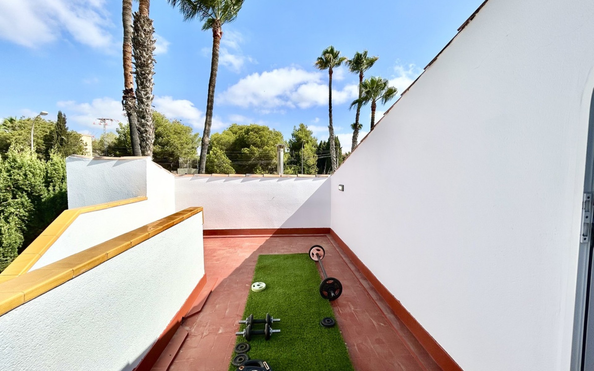 Resale - Villa - Villamartin