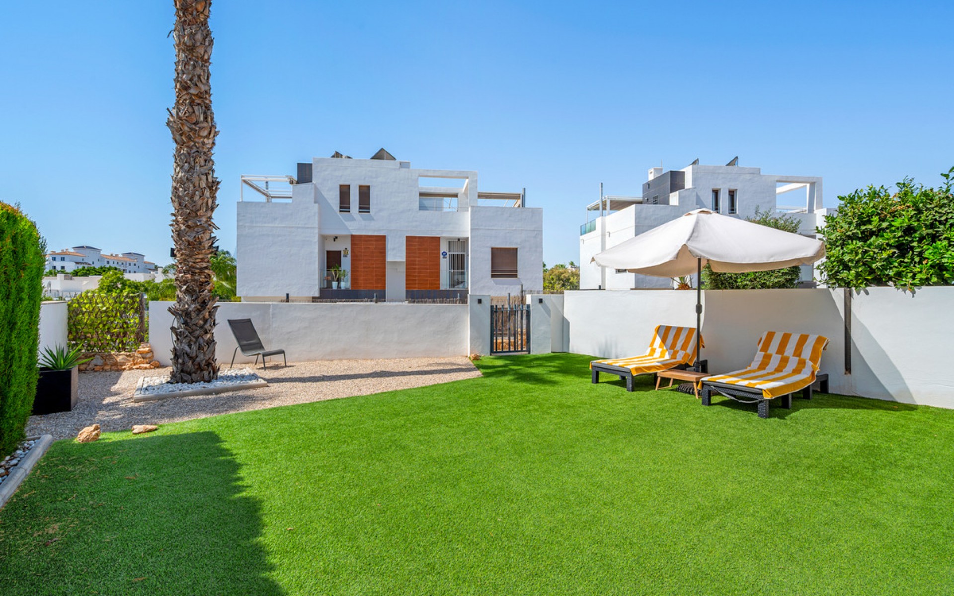 Resale - Villa - Villamartin