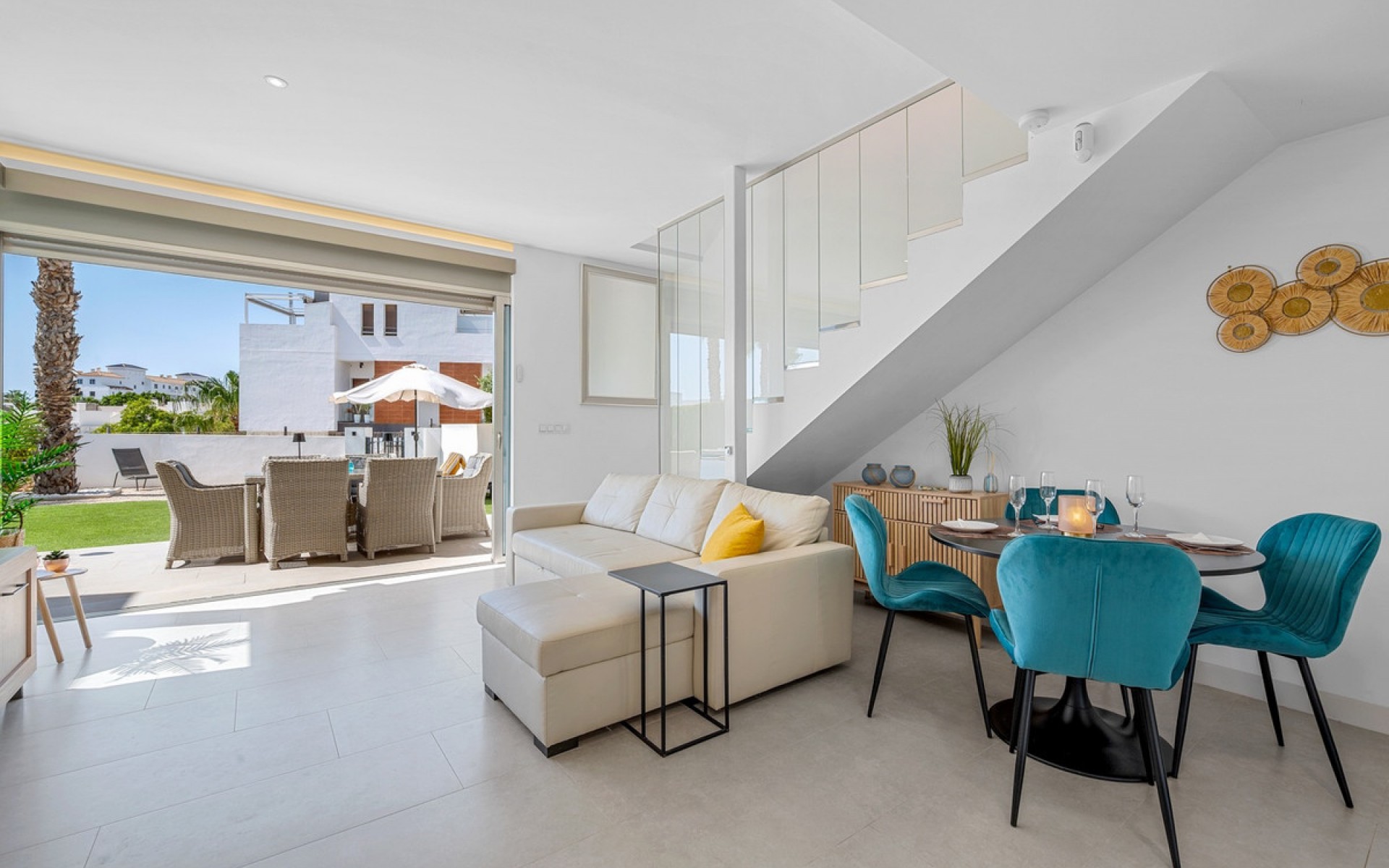 Resale - Villa - Villamartin