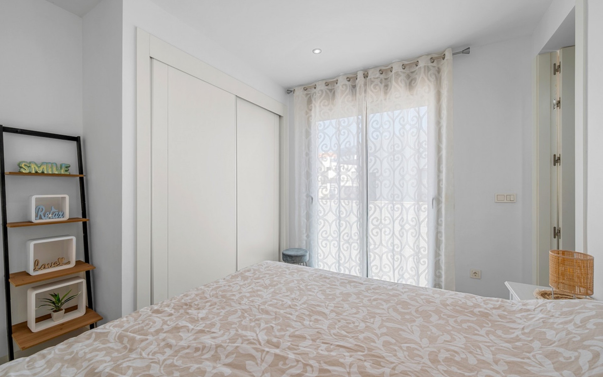 Resale - Villa - Villamartin