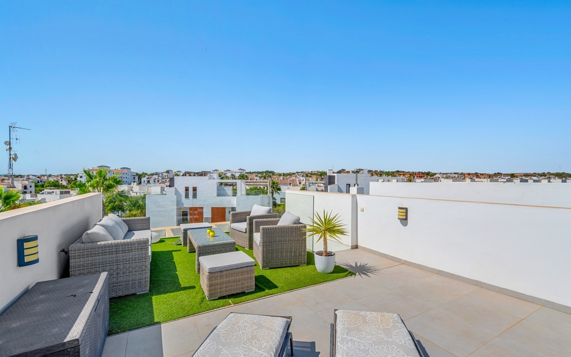 Resale - Villa - Villamartin
