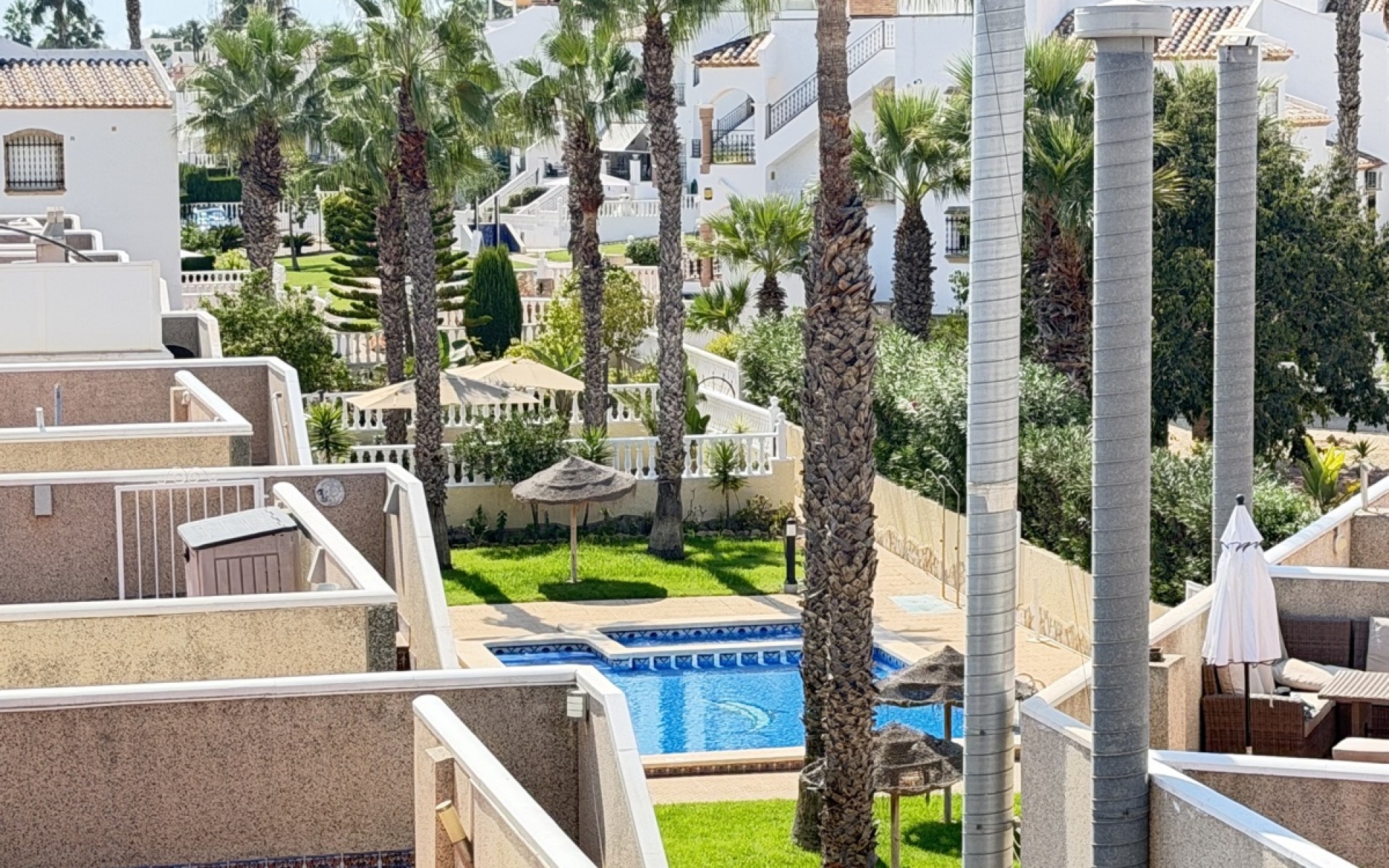 Resale - Villa - Villamartin