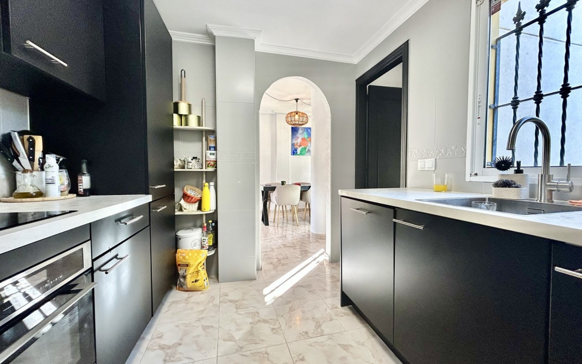 Resale - Villa - Villamartin