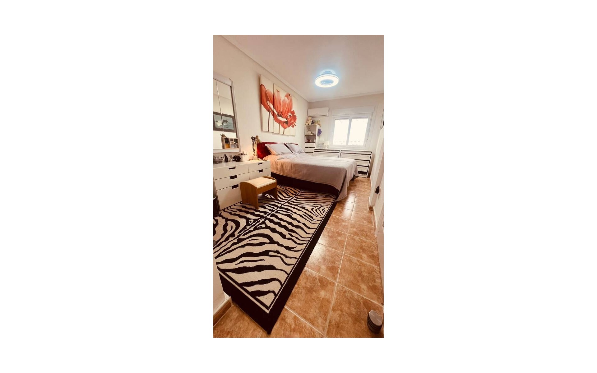 Resale - Villa - Villamartin