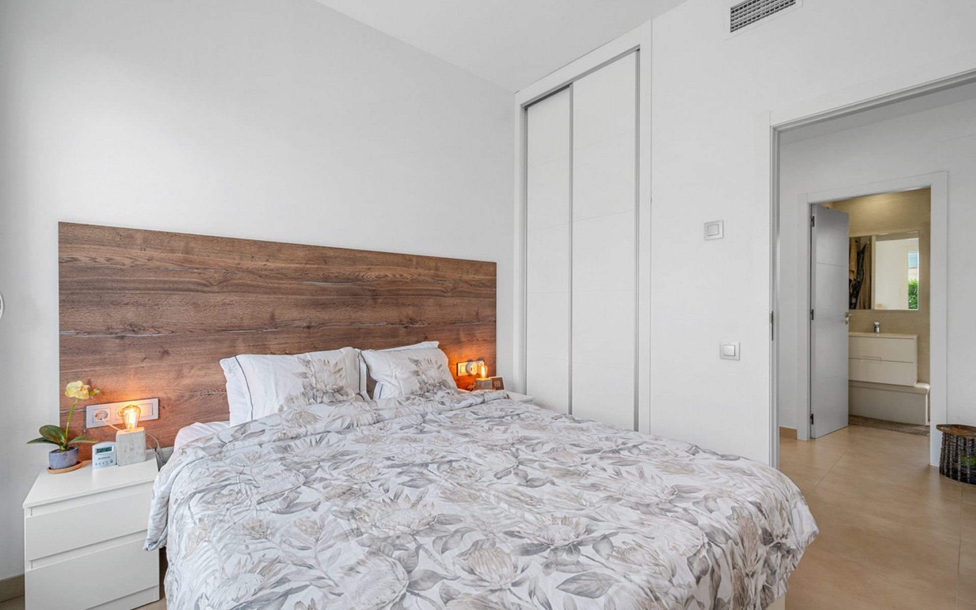 Resale - Villa - Vista Bella Golf - Vistabella Golf Resort