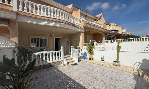 Rijtjes huis - Resale - Ciudad Quesada - Doña Pepa