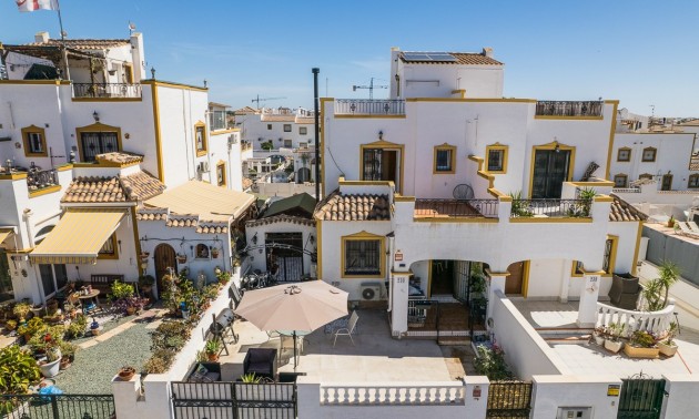 Rijtjes huis - Resale - Los Montesinos - Entre Naranjos