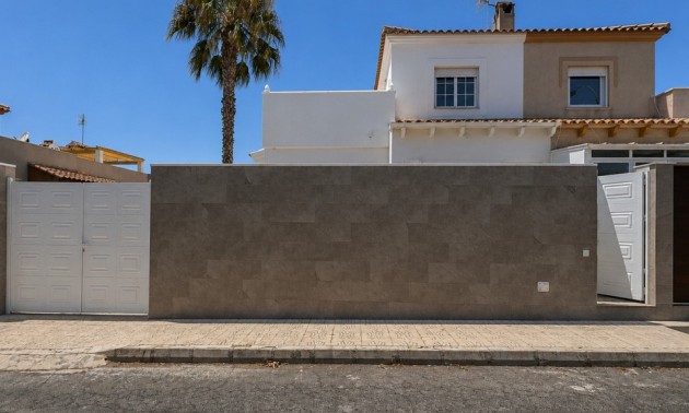 Rijtjes huis - Resale - Orihuela - Los Altos