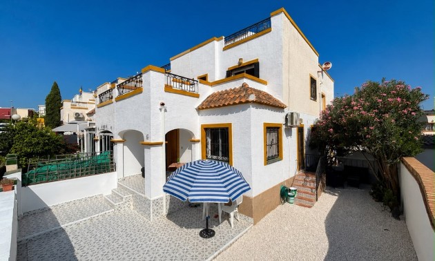 Rijtjes huis - Resale - Orihuela - Los Altos