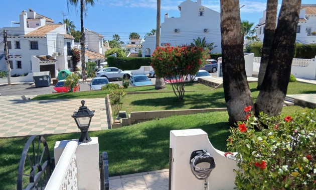 Rijtjes huis - Resale - Orihuela - Orihuela Costa