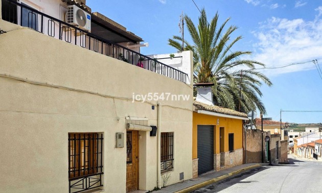 Rijtjes huis - Resale - Pinoso - Pinoso Centro