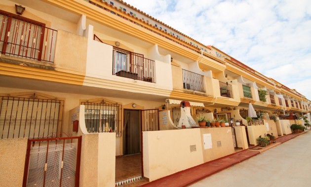 Rijtjes huis - Resale - Playa Flamenca - Playa Flamenca