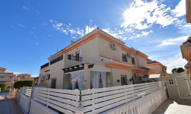 Rijtjes huis - Resale - Playa Flamenca - Playa Flamenca