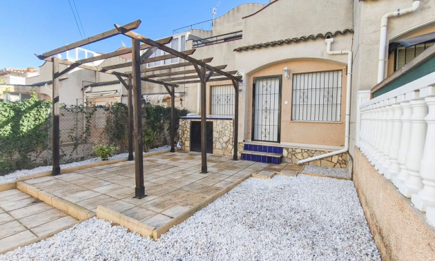 Rijtjes huis - Resale - Torrevieja - Lago jardin