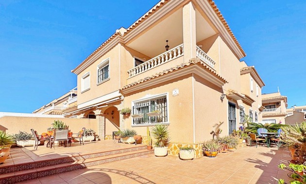 Rijtjes huis - Resale - Villamartin - CSPY-77945