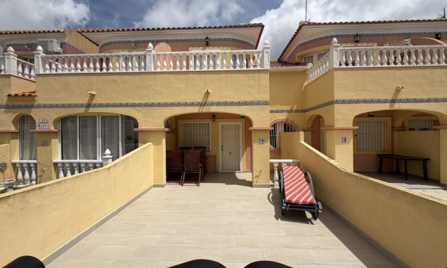 Rijtjes huis - Resale - Villamartin - Villamartin