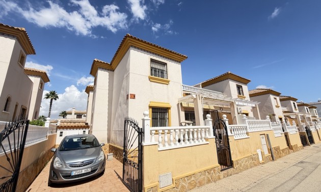 Rijtjes huis - Resale - Villamartin - Villamartin