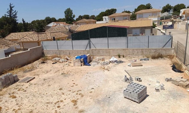 Terre - A Vendre - Fortuna - El Reloj