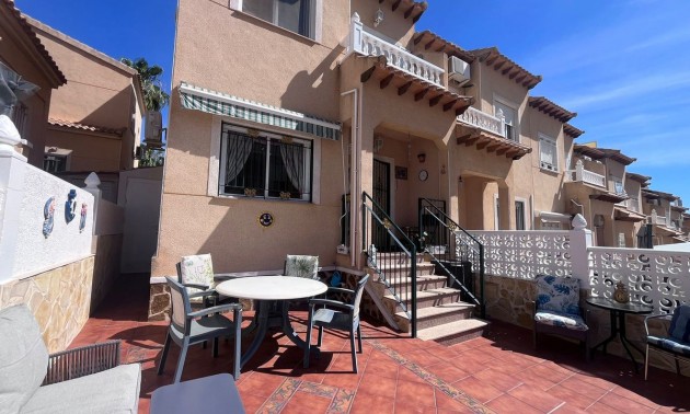 Townhouse - Resale - Orihuela - Villamartin